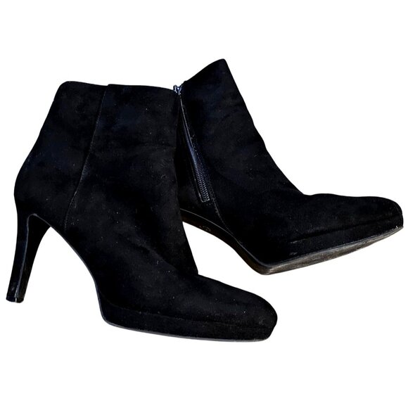 Dress Barn Black Faux Suede Ankle Boots With Side Zipper & 3" Heels - Picture 1 of 6